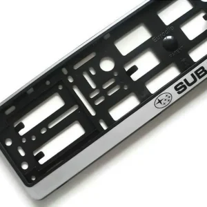 Ramka srebrna z napisem SUBARU ramki srebrne pod tablice Wyprzedaż