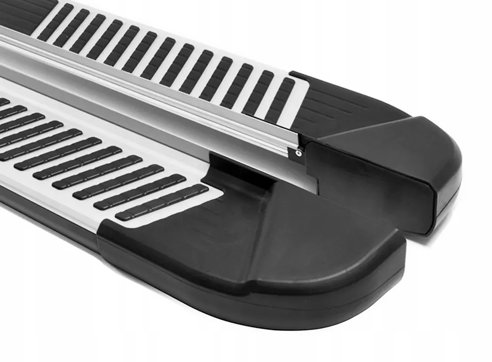 Stopnie boczne progi do NISSAN QASHQAI J12 2021- Wyprzedaż