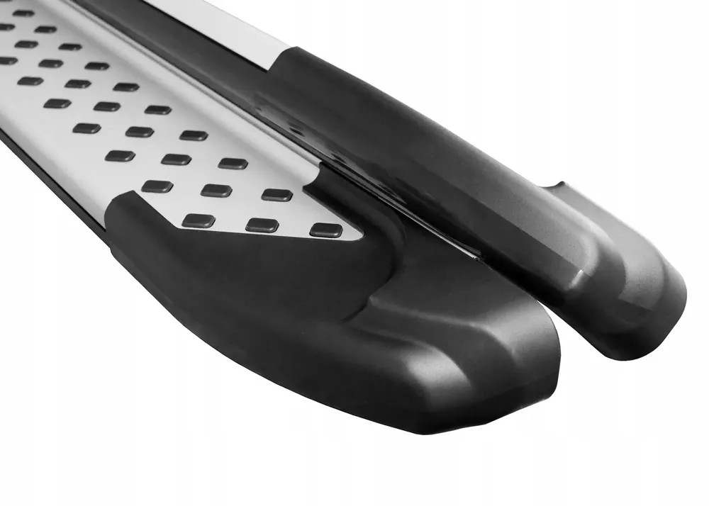 Stopnie boczne progi do NISSAN QASHQAI +2 2007-2013 Nowość