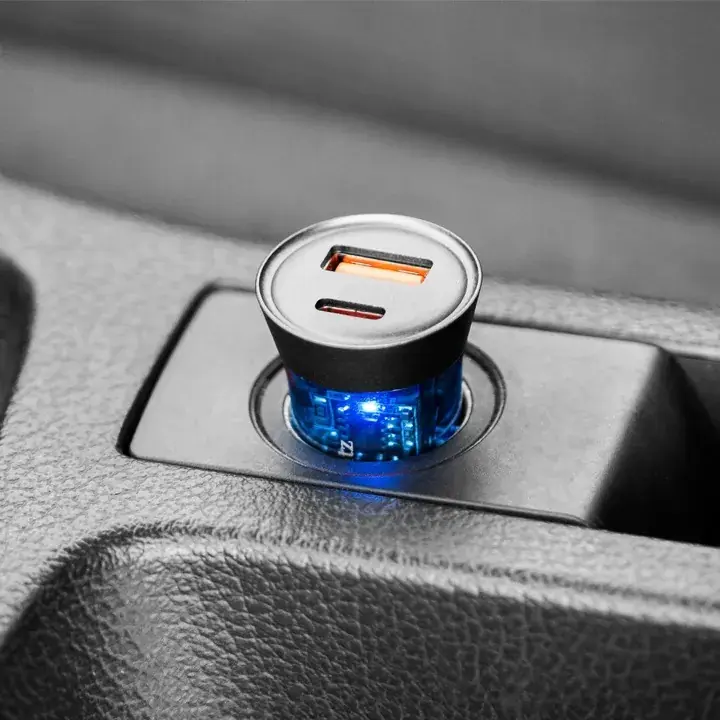 Najlepsza cena Szybka ładowarka samochodowa 30W USB C do zapalniczki 12-24V QC PD mocna