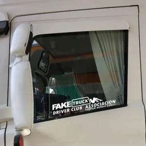 Naklejki FAKE TRUCK zółte naklejki 2szt 50cm x 8cm białe szyba bok Wysoka jakość