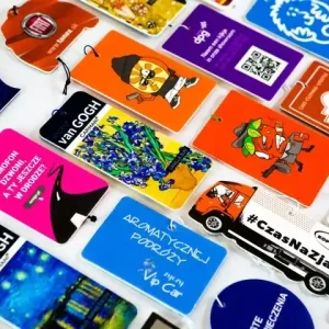 250 SZT. ZAWIESZEK ZAPACHOWYCH RÓŻNE WZORY ZAPACHY Zwrot pieniędzy